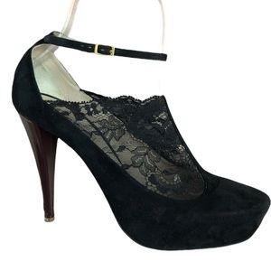 Nina Ricci Black Pizzo Lace Pump Heel